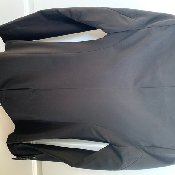 Black SmartSet Blazer with button detail XXS - Picture 4 of 5